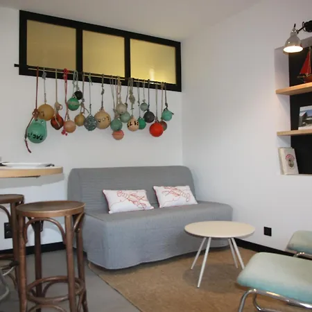 펜션 Maison Lucie, Emplacement Central, Le A Pied 생 질 크루아 드 비