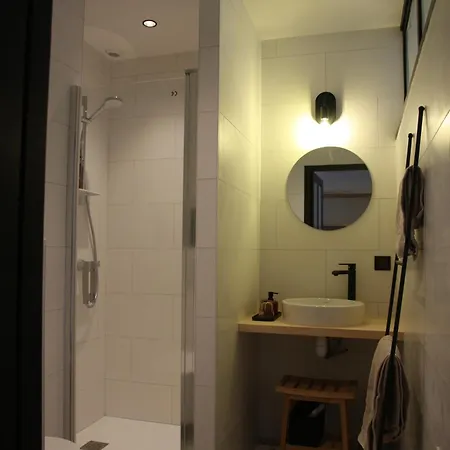 Maison Lucie, Emplacement Central, Le A Pied Сен-Жиль-Круа-де-Ви