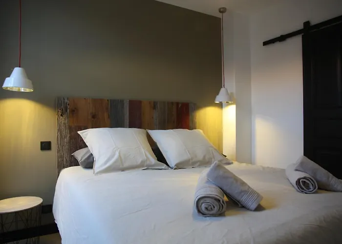 Maison Lucie, Emplacement Central, Le A Pied Nyaraló *