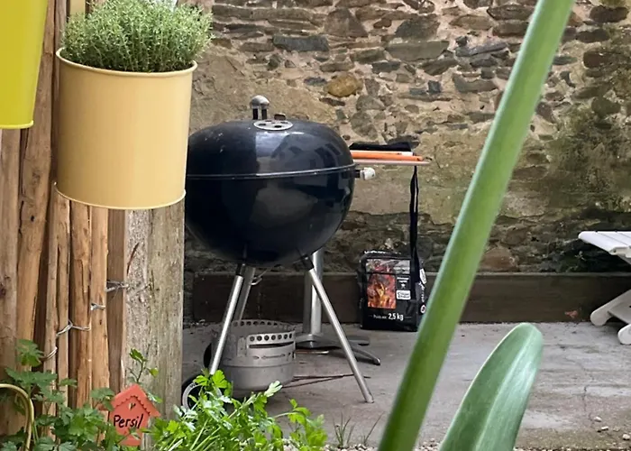 Maison Lucie, Emplacement Central, Le A Pied